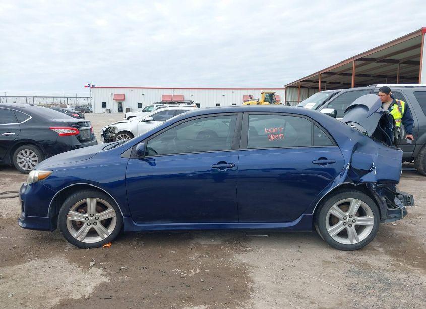 Photo 14 of 2013 Toyota Corolla S (VIN 5YFBU4EE2DP124792)