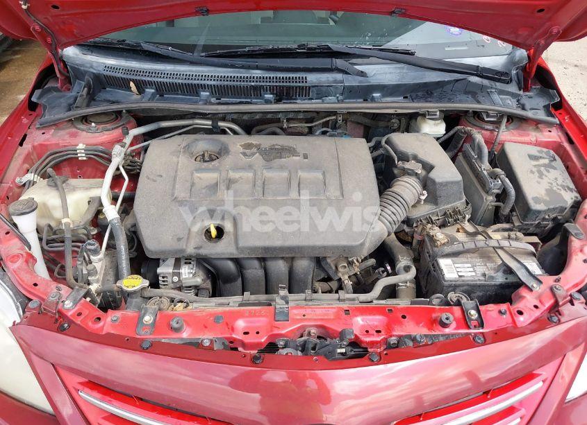 Photo 10 of 2013 Toyota Corolla LE (VIN 5YFBU4EE2DP128129)