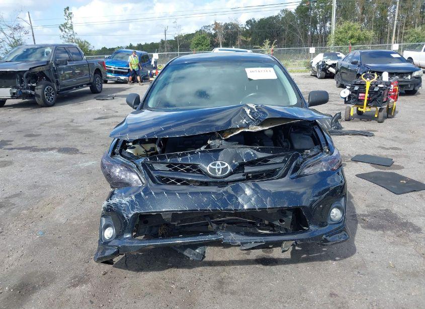 Photo 12 of 2013 Toyota Corolla S (VIN 5YFBU4EE2DP147618)