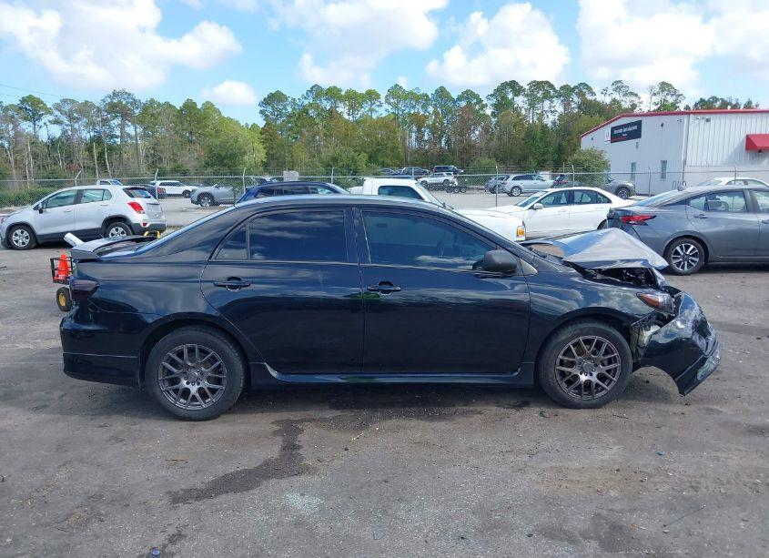 Photo 13 of 2013 Toyota Corolla S (VIN 5YFBU4EE2DP147618)