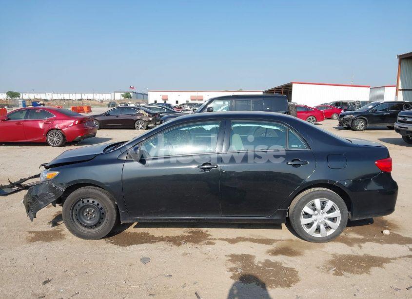 Photo 14 of 2013 Toyota Corolla LE (VIN 5YFBU4EE2DP156285)
