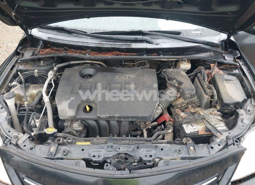 Photo 10 of 2013 Toyota Corolla LE (VIN 5YFBU4EE2DP156321)