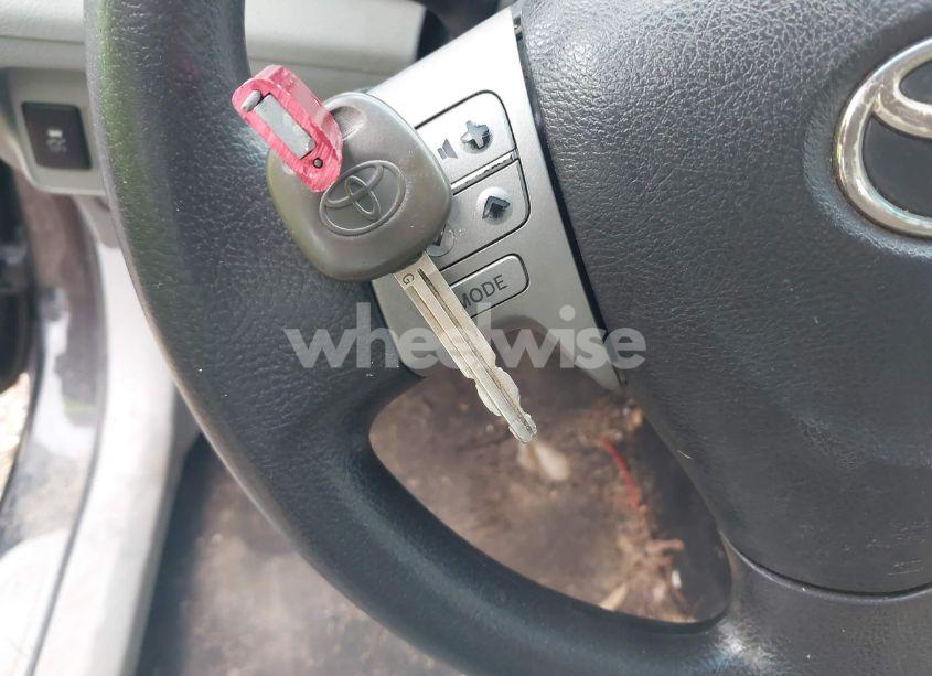 Photo 11 of 2013 Toyota Corolla LE (VIN 5YFBU4EE2DP156321)