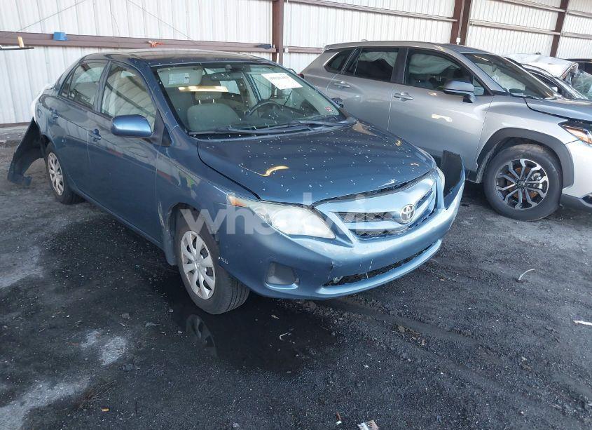 2013 Toyota Corolla L (VIN 5YFBU4EE2DP162040) main photo