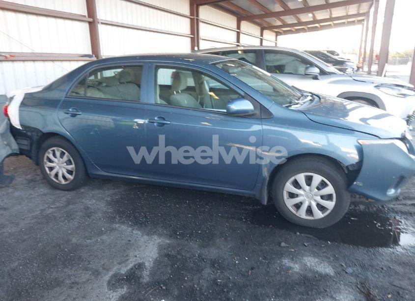 Photo 13 of 2013 Toyota Corolla L (VIN 5YFBU4EE2DP162040)