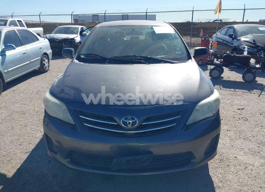 Photo 12 of 2013 Toyota Corolla LE (VIN 5YFBU4EE2DP165150)