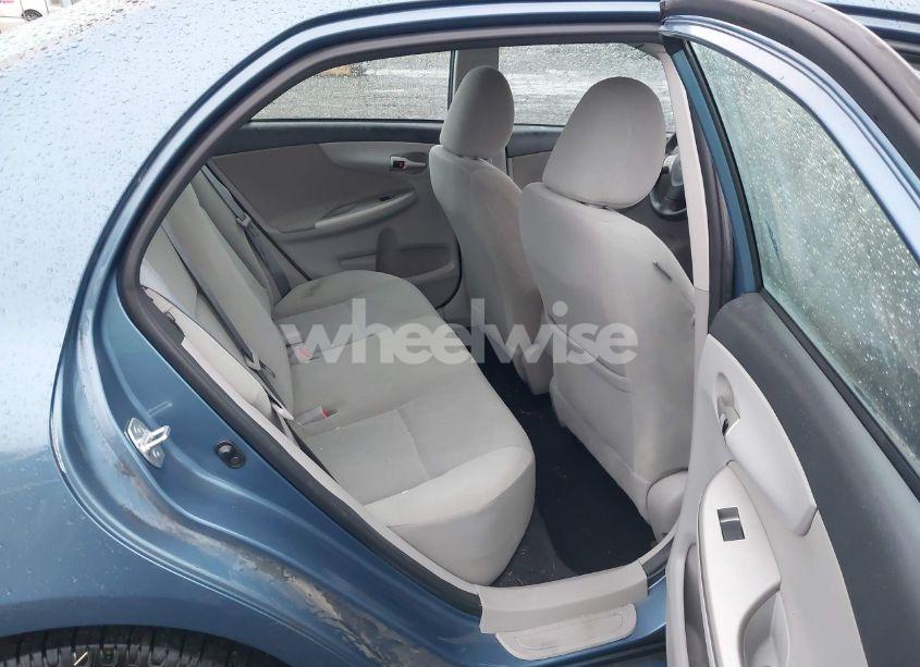 Photo 8 of 2013 Toyota Corolla LE (VIN 5YFBU4EE2DP174267)