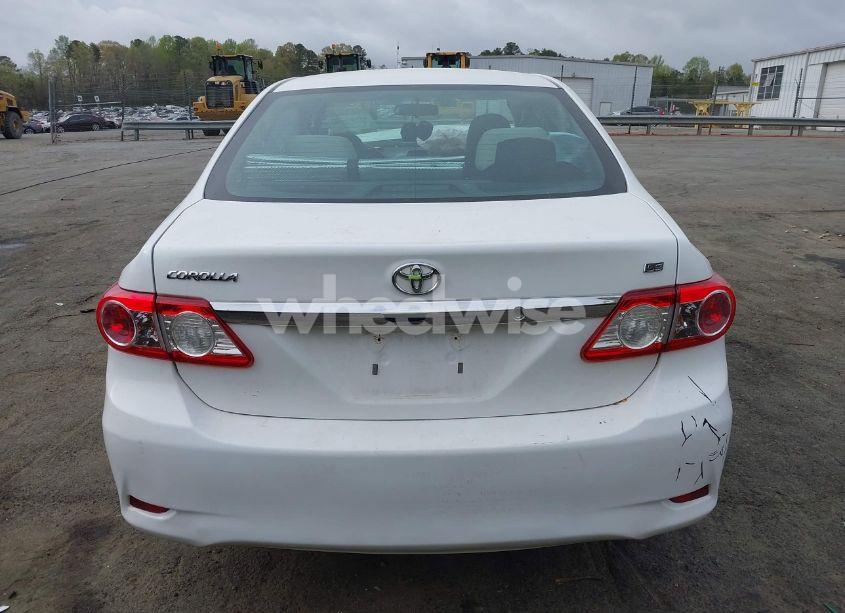 Photo 17 of 2013 Toyota Corolla LE (VIN 5YFBU4EE2DP179274)
