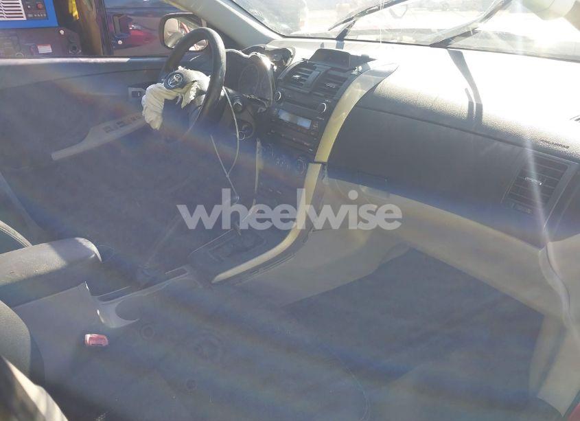 Photo 5 of 2013 Toyota Corolla L (VIN 5YFBU4EE2DP202312)