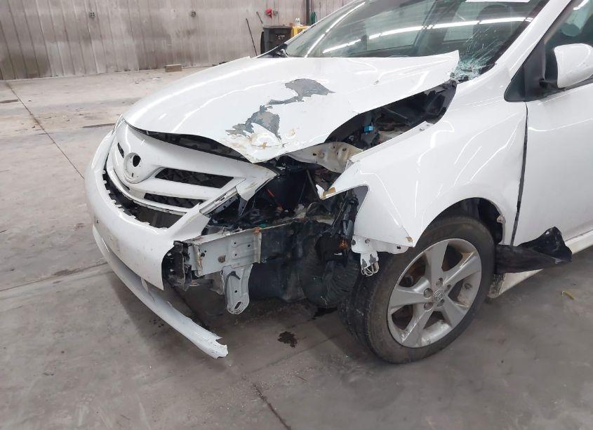 Photo 6 of 2013 Toyota Corolla S (VIN 5YFBU4EE2DP206232)