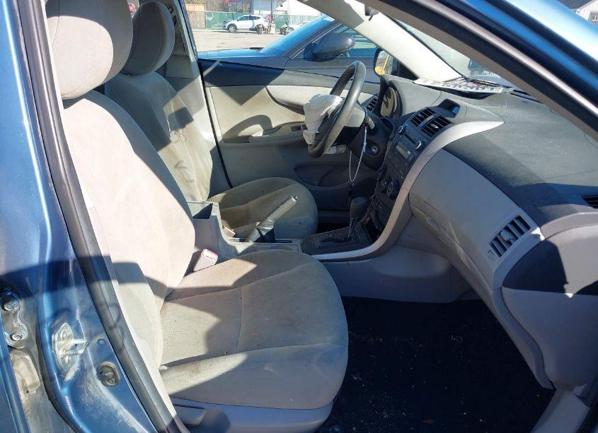 Photo 5 of 2013 Toyota Corolla L (VIN 5YFBU4EE2DP210619)