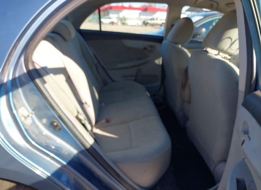 Photo 8 of 2013 Toyota Corolla L (VIN 5YFBU4EE2DP210619)