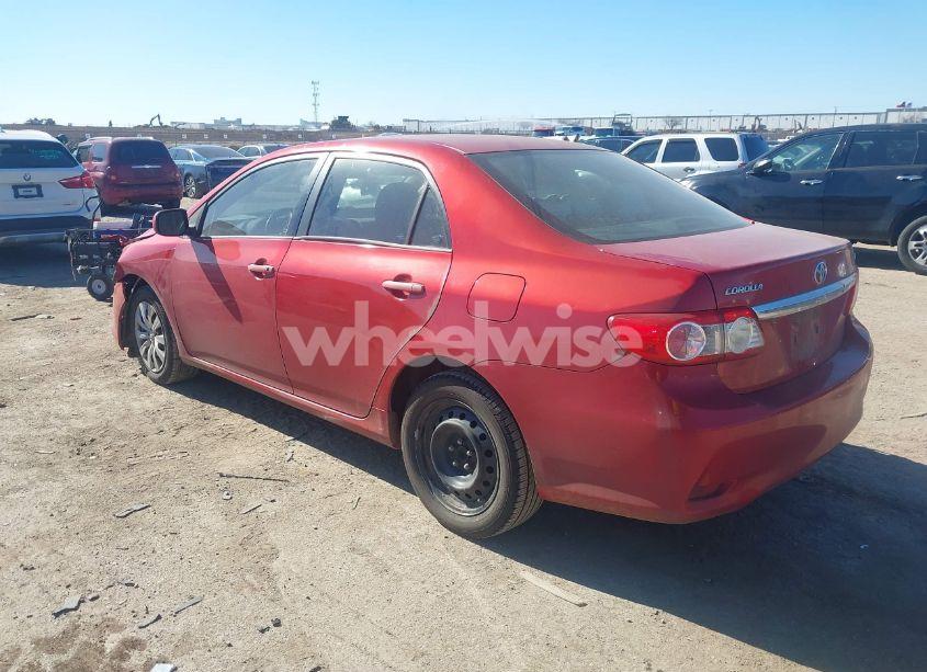 Photo 3 of 2012 Toyota Corolla LE (VIN 5YFBU4EE3CP005115)