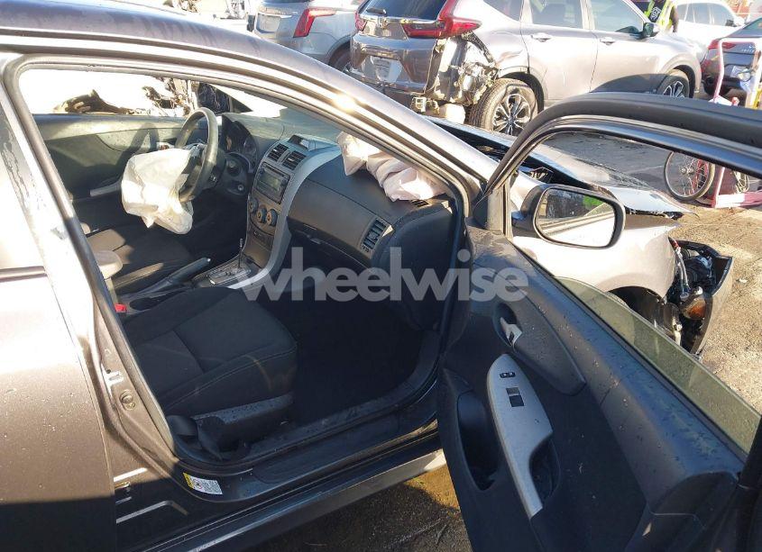 Photo 5 of 2012 Toyota Corolla S (VIN 5YFBU4EE3CP012002)