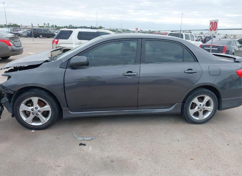 Photo 15 of 2012 Toyota Corolla S (VIN 5YFBU4EE3CP029804)