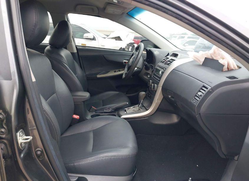 Photo 5 of 2012 Toyota Corolla S (VIN 5YFBU4EE3CP029804)