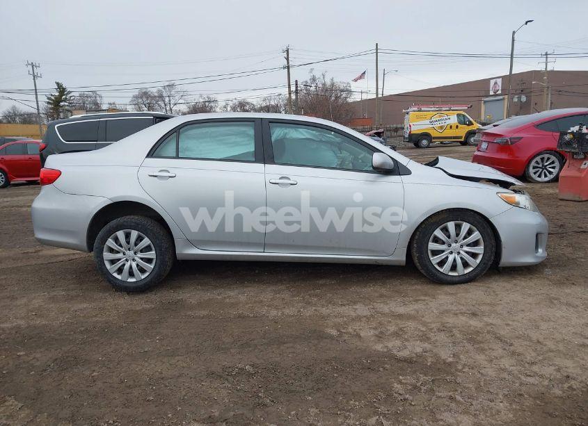 Photo 13 of 2012 Toyota Corolla LE (VIN 5YFBU4EE3CP037367)