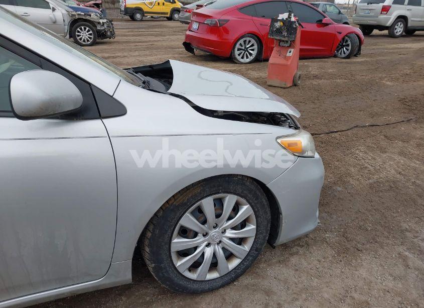 Photo 19 of 2012 Toyota Corolla LE (VIN 5YFBU4EE3CP037367)