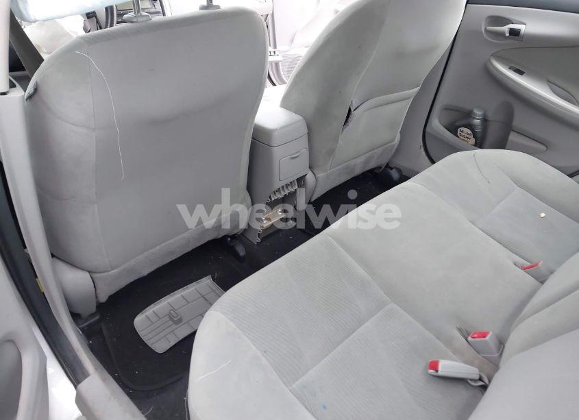 Photo 8 of 2012 Toyota Corolla LE (VIN 5YFBU4EE3CP037367)