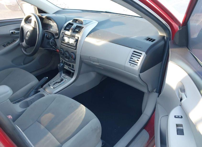 Photo 5 of 2012 Toyota Corolla LE (VIN 5YFBU4EE3CP048787)