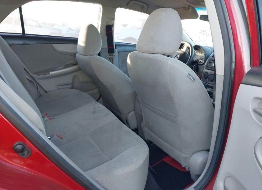 Photo 8 of 2012 Toyota Corolla LE (VIN 5YFBU4EE3CP048787)