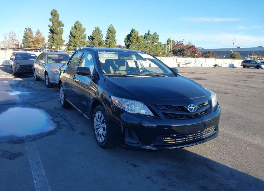 2012 Toyota Corolla LE (VIN 5YFBU4EE3CP051124) main photo