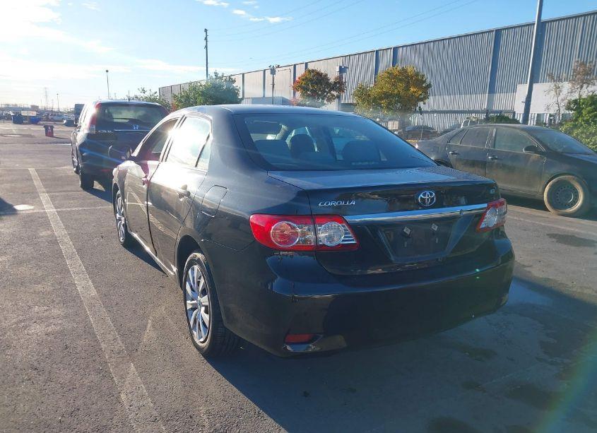 Photo 3 of 2012 Toyota Corolla LE (VIN 5YFBU4EE3CP051124)
