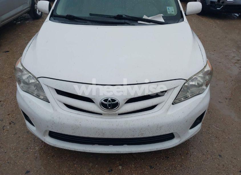 Photo 12 of 2012 Toyota Corolla LE (VIN 5YFBU4EE3CP051804)