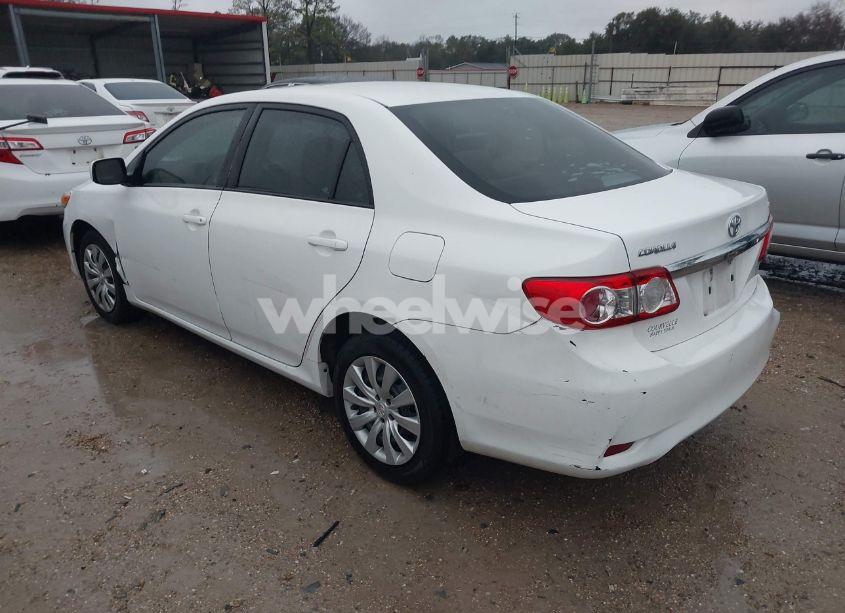 Photo 3 of 2012 Toyota Corolla LE (VIN 5YFBU4EE3CP051804)