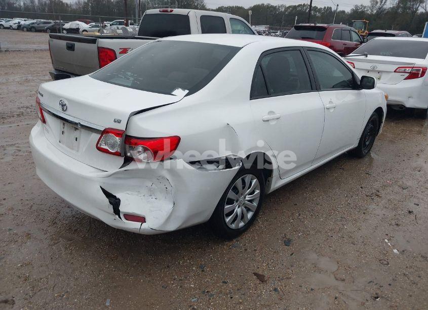 Photo 4 of 2012 Toyota Corolla LE (VIN 5YFBU4EE3CP051804)
