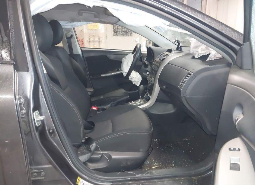 Photo 5 of 2012 Toyota Corolla S (VIN 5YFBU4EE3CP060177)