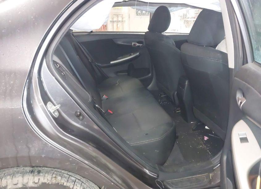 Photo 8 of 2012 Toyota Corolla S (VIN 5YFBU4EE3CP060177)