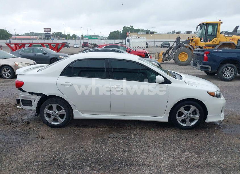 Photo 13 of 2012 Toyota Corolla S (VIN 5YFBU4EE3CP073463)