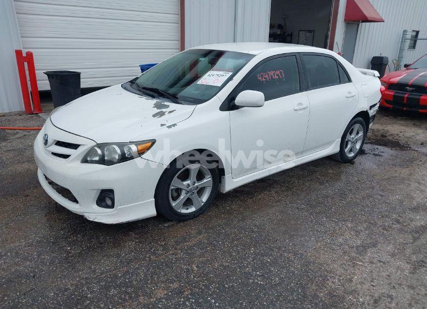 Photo 2 of 2012 Toyota Corolla S (VIN 5YFBU4EE3CP073463)