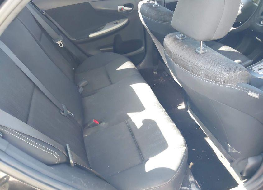 Photo 8 of 2013 Toyota Corolla S (VIN 5YFBU4EE3DP085808)