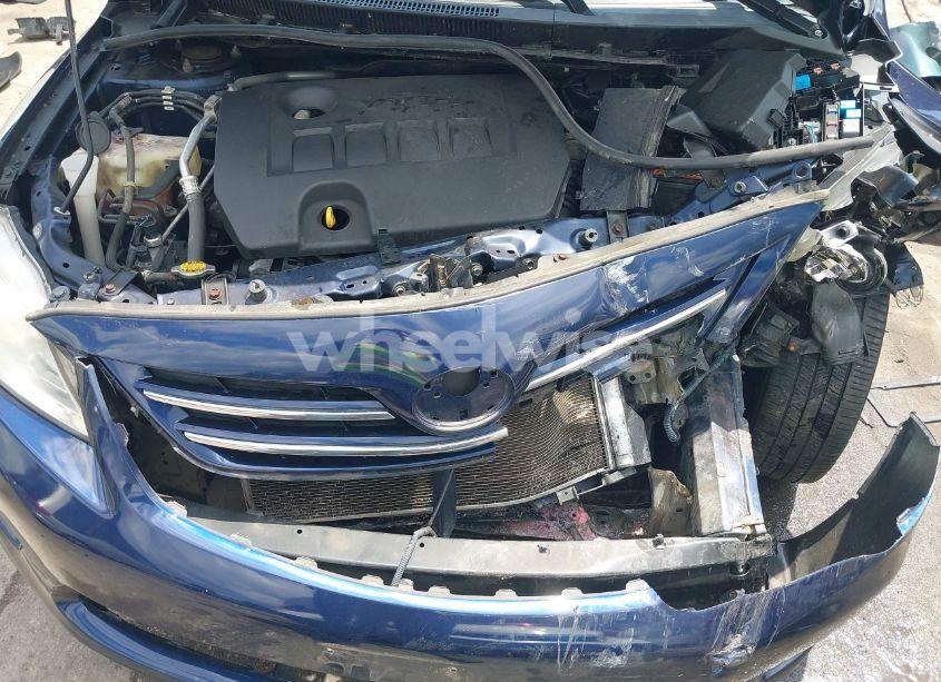 Photo 10 of 2013 Toyota Corolla LE (VIN 5YFBU4EE3DP089518)