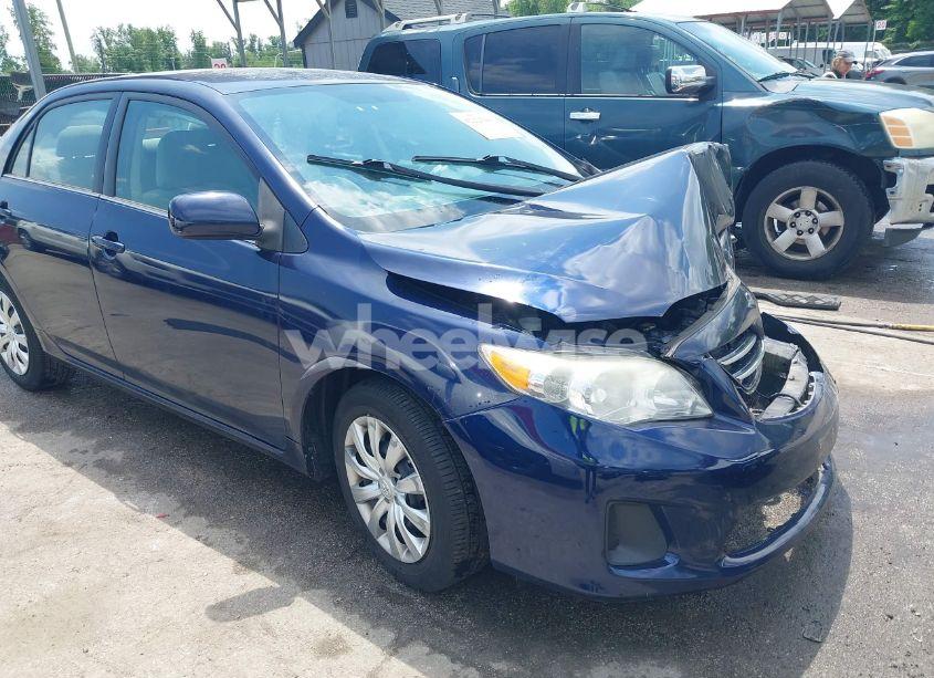 Photo 18 of 2013 Toyota Corolla LE (VIN 5YFBU4EE3DP089518)