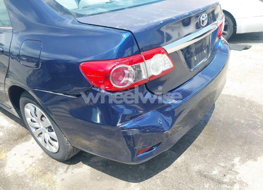 Photo 19 of 2013 Toyota Corolla LE (VIN 5YFBU4EE3DP089518)