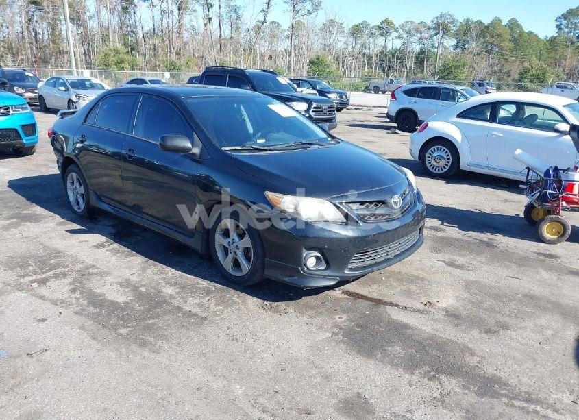 2013 Toyota Corolla S (VIN 5YFBU4EE3DP098218) main photo
