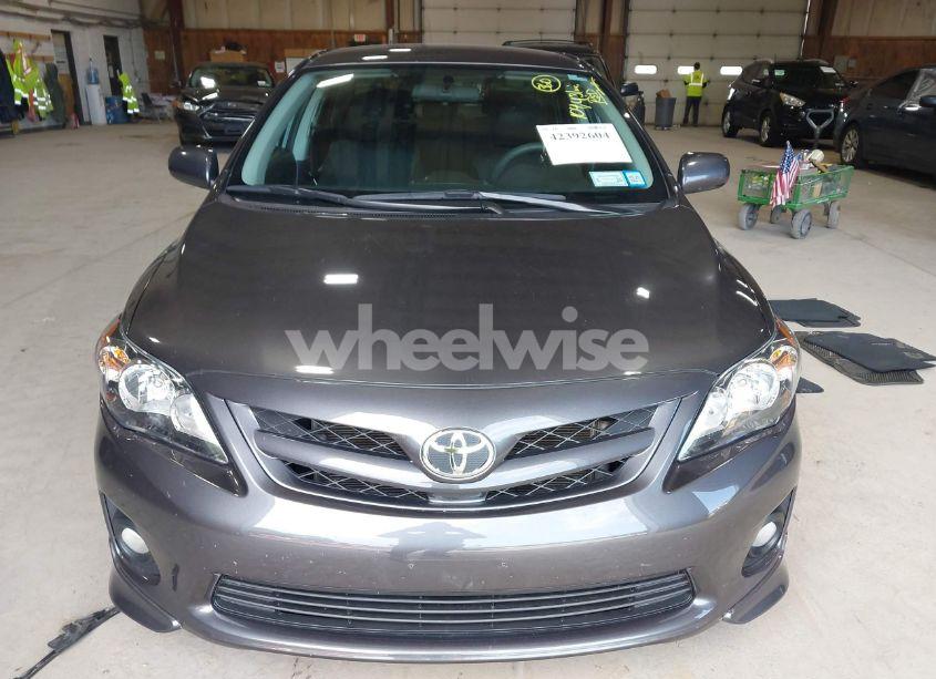 Photo 12 of 2013 Toyota Corolla S (VIN 5YFBU4EE3DP106348)