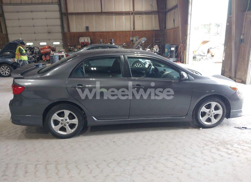 Photo 13 of 2013 Toyota Corolla S (VIN 5YFBU4EE3DP106348)