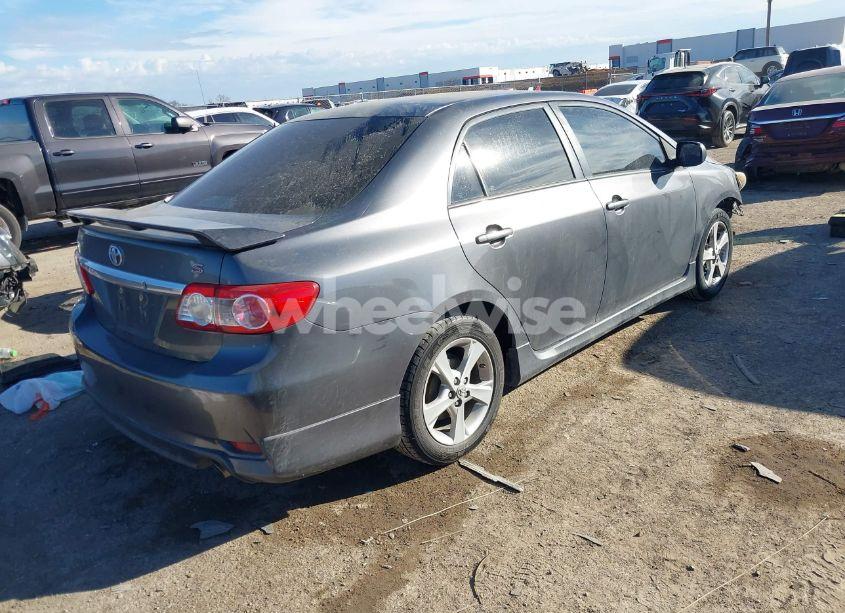 Photo 4 of 2013 Toyota Corolla S (VIN 5YFBU4EE3DP113509)