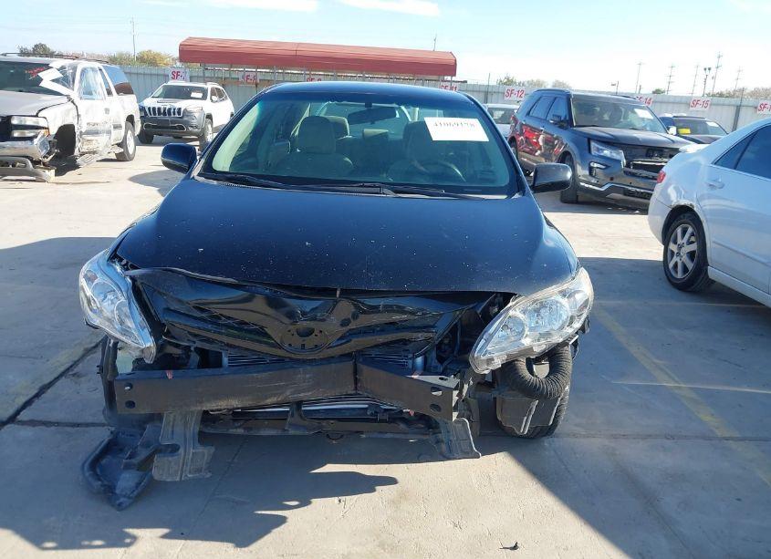 Photo 13 of 2013 Toyota Corolla L (VIN 5YFBU4EE3DP116555)