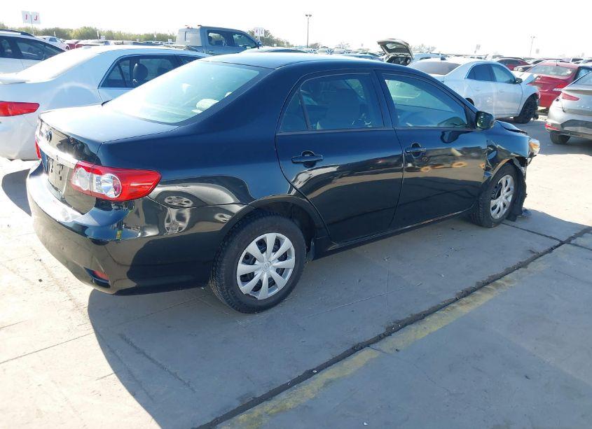 Photo 4 of 2013 Toyota Corolla L (VIN 5YFBU4EE3DP116555)