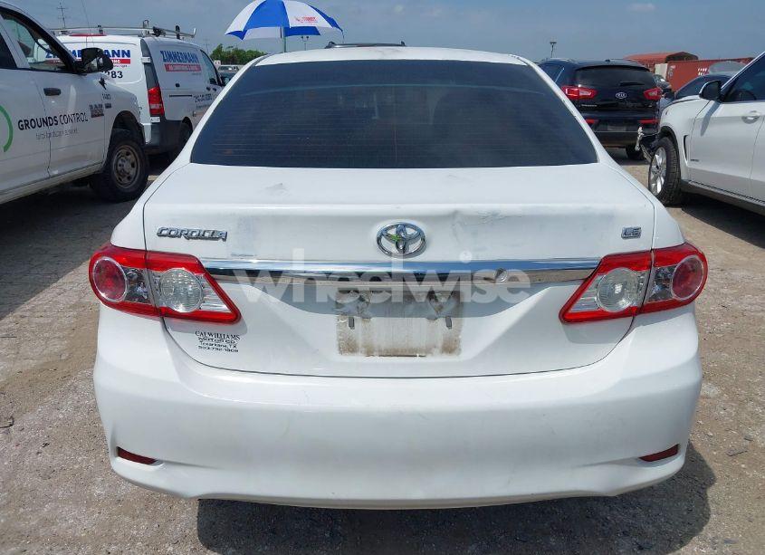 Photo 16 of 2013 Toyota Corolla LE (VIN 5YFBU4EE3DP122873)