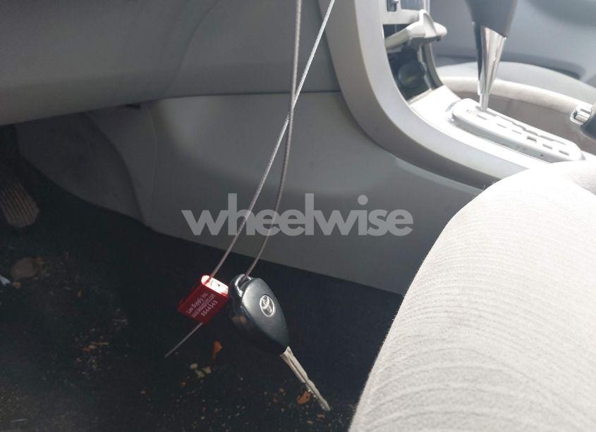 Photo 11 of 2013 Toyota Corolla LE (VIN 5YFBU4EE3DP137566)