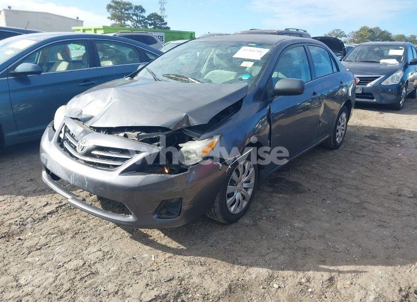 Photo 2 of 2013 Toyota Corolla LE (VIN 5YFBU4EE3DP137566)