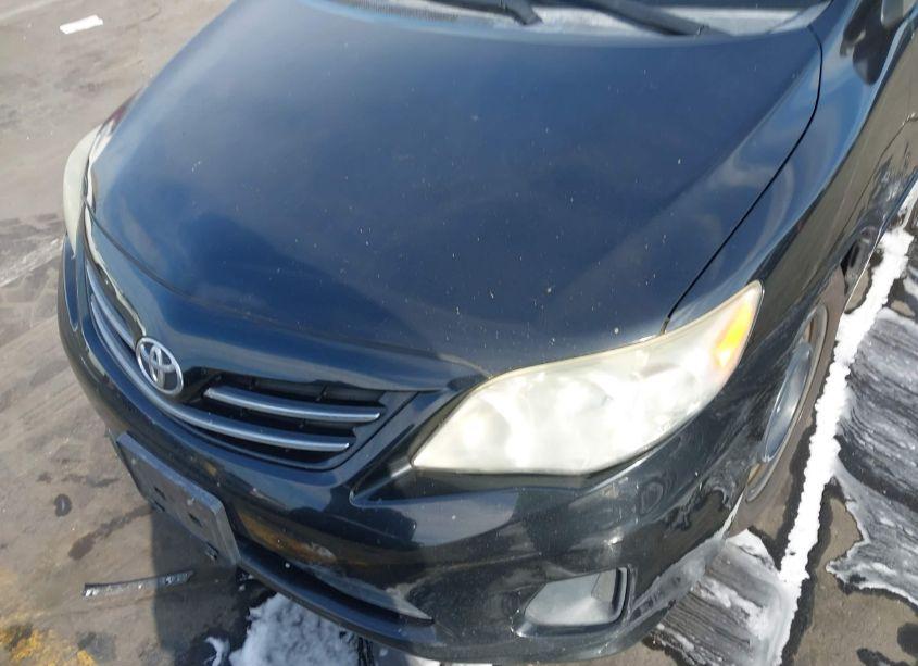 Photo 6 of 2013 Toyota Corolla LE (VIN 5YFBU4EE3DP147532)