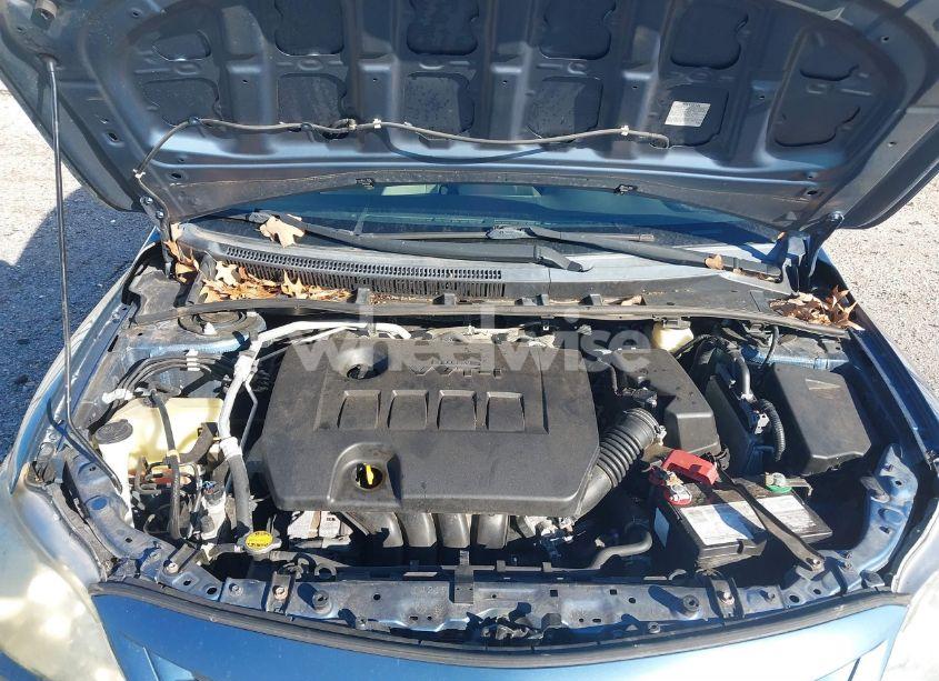 Photo 10 of 2013 Toyota Corolla LE (VIN 5YFBU4EE3DP165044)