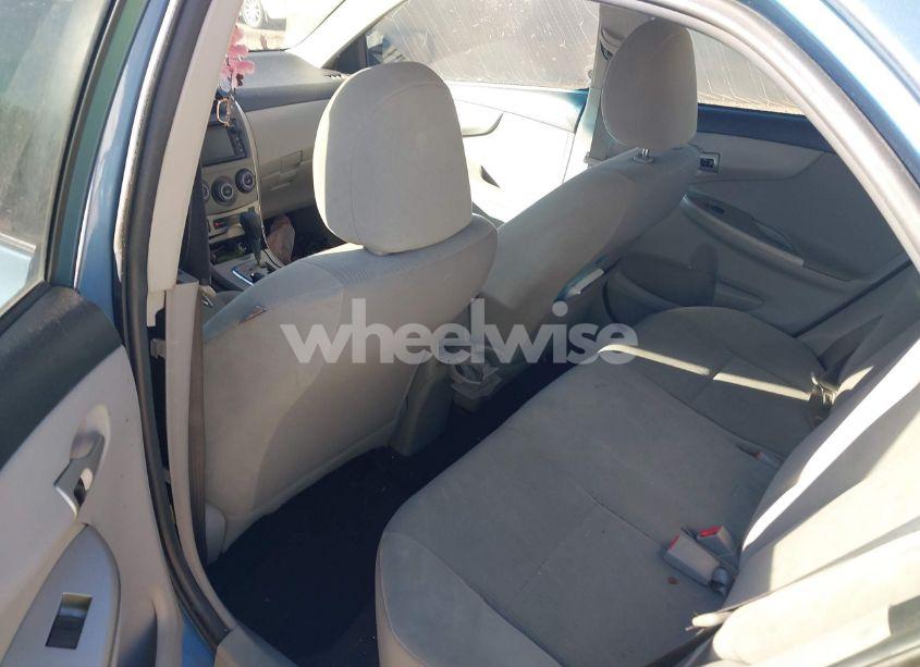 Photo 8 of 2013 Toyota Corolla LE (VIN 5YFBU4EE3DP165044)